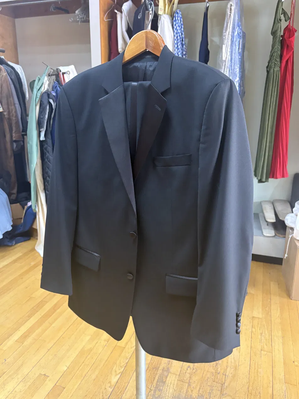 Formalwear